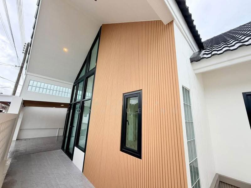 Baan Rock Garden By Pass Phuket 3, Phuket, Ratsada, Muang Phuket, Phuket, 3 Bedrooms, 152 sqm, Semi-Detached House (Twin House) For Sale, by Suchada Songmueang, 500581908 - DDproperty.com