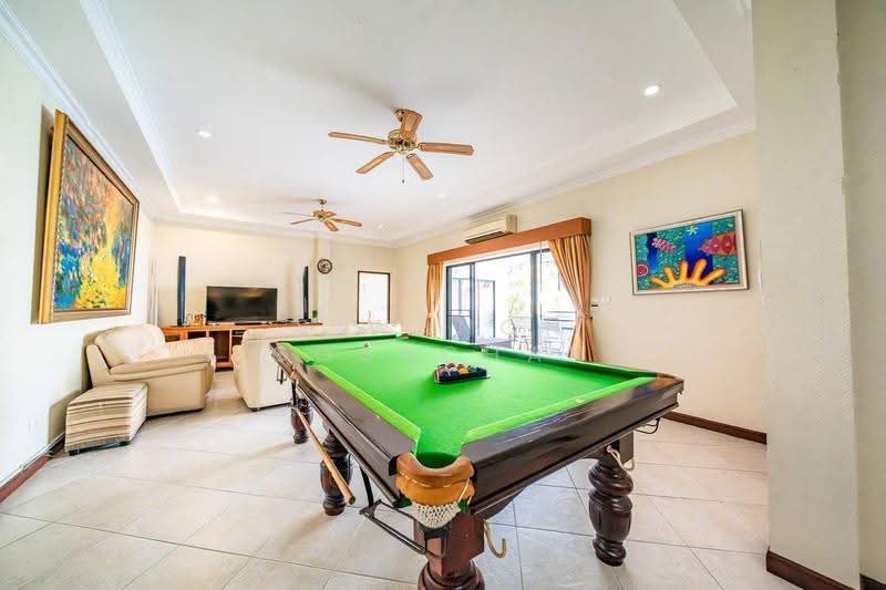 4-BR House, chon-buri, Nong Pru, Bang Lamung (Pattaya), Chon Buri (Pattaya), 4 Bedrooms, 200 sqm, Single Detached House For Sale, by Siwanon Gosachan, 500581941 - DDproperty.com