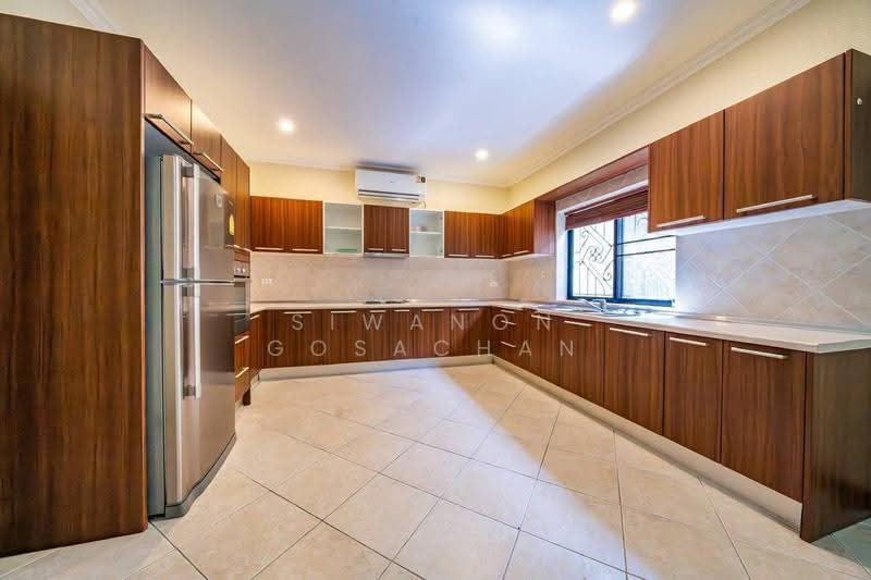 4-BR House, chon-buri, Nong Pru, Bang Lamung (Pattaya), Chon Buri (Pattaya), 4 Bedrooms, 200 sqm, Single Detached House For Sale, by Siwanon Gosachan, 500581941 - DDproperty.com