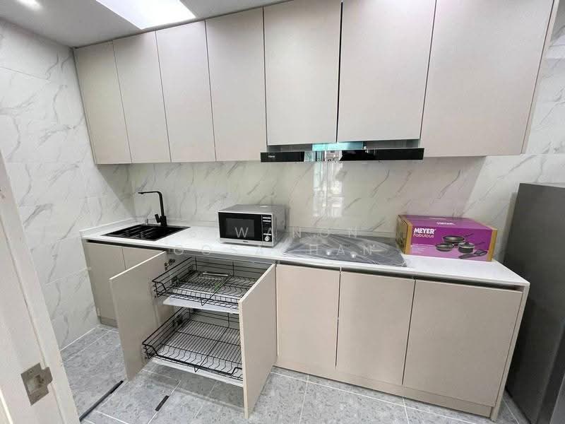 4-BR Townhouse, chon-buri, Nong Pru, Bang Lamung (Pattaya), Chon Buri (Pattaya), 4 Bedrooms, 220 sqm, Townhouse For Sale, by Siwanon Gosachan, 500581955 - DDproperty.com