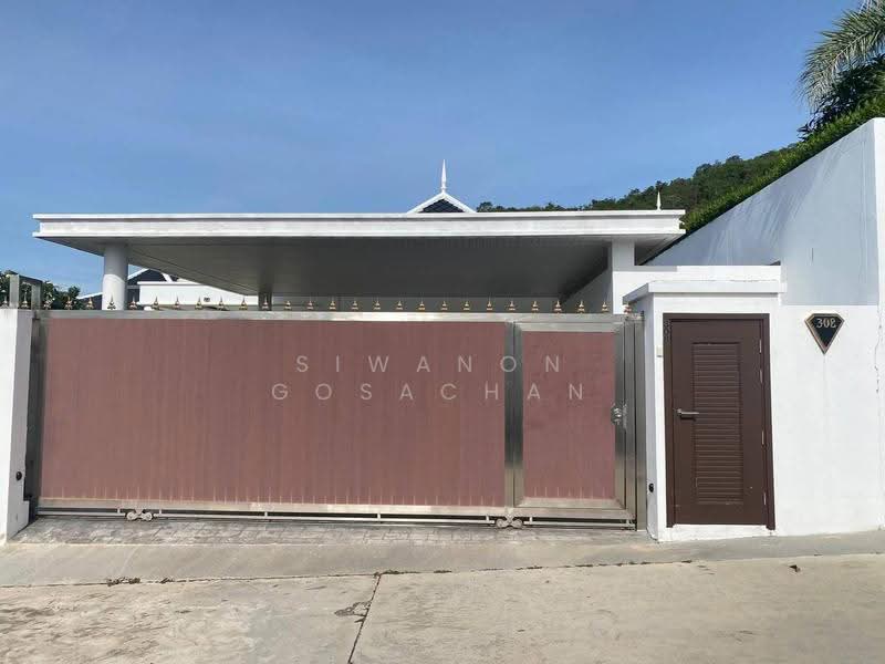Falcon Hill, Prachuap Khiri Khan, Soi 102 Moo Baan Hua Na, Nong Kae, Hua Hin, Prachuap Khiri Khan, 4 Bedrooms, 220 sqm, Single Detached House For Rent, by Siwanon Gosachan, 500581965 - DDproperty.com