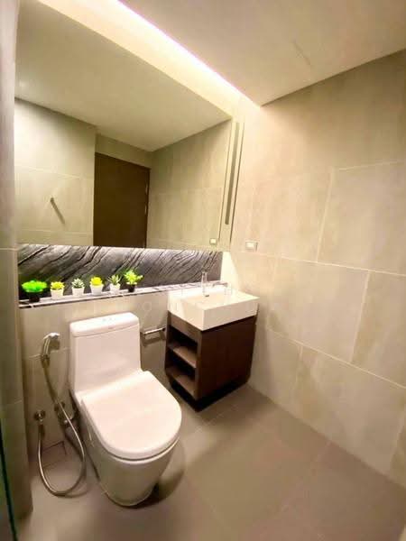The Lumpini 24, Bangkok, Sukhumvit 24 Road, Khong Tan, Khlong Toei, Bangkok, 1 Bedroom, 30 sqm, Condo For Rent, by Sasithon Phonchuai, 500581968 - DDproperty.com