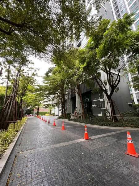 Life Sukhumvit 48, bangkok, Soi Sukhumvit 48, Phra Kanong, Khlong Toei, Bangkok, 2 Bedrooms, 47 sqm, Condo For Sale, by Sasithon Phonchuai, 500581978 - DDproperty.com