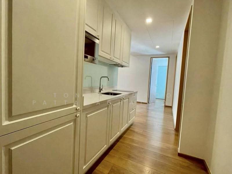 Noble BE33, Bangkok, 19 Soi Sukhumvit 33, Khlong Tan Nua, Watthana, Bangkok, 3 Bedrooms, 72 sqm, Condo For Rent, by Tongchompoo Pattanachaiwongkoon, 500581999 - DDproperty.com