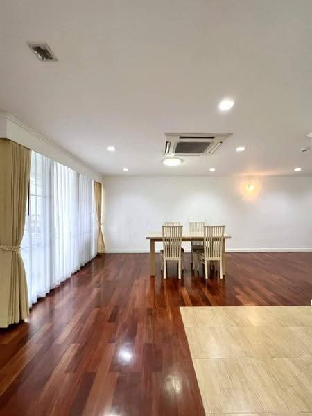 Acadamia Grand Tower : อคาเดเมีย แกรนด์ ทาวเวอร์, กรุงเทพ, ซอย สุขุมวิท 43, คลองตันเหนือ, วัฒนา, กรุงเทพ, 194 ตร.ม., คอนโด ให้เช่า, โดย Teeranant Chonwisaikajon, 500582009 - DDproperty.com
