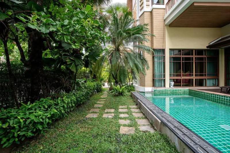 Baan Sansiri Sukhumvit 67, Bangkok, 32 Soi Sukhumvit 67, Phra Kanong Nua, Watthana, Bangkok, 5 Bedrooms, 560 sqm, Single Detached House For Rent, by Vichai  Annavakulthorn, 500582053 - DDproperty.com