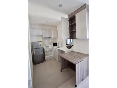 For Rent - Life Asoke, Bangkok