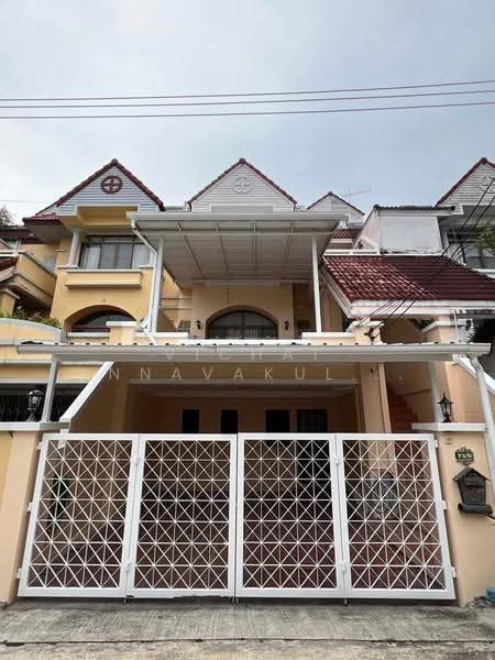 4-BR Townhouse, Bangkok, Chan Kasem, Chatuchak, Bangkok, 4 Bedrooms, 445 sqm, Townhouse For Rent, by Vichai Annavakulthorn, 500582070 - DDproperty.com