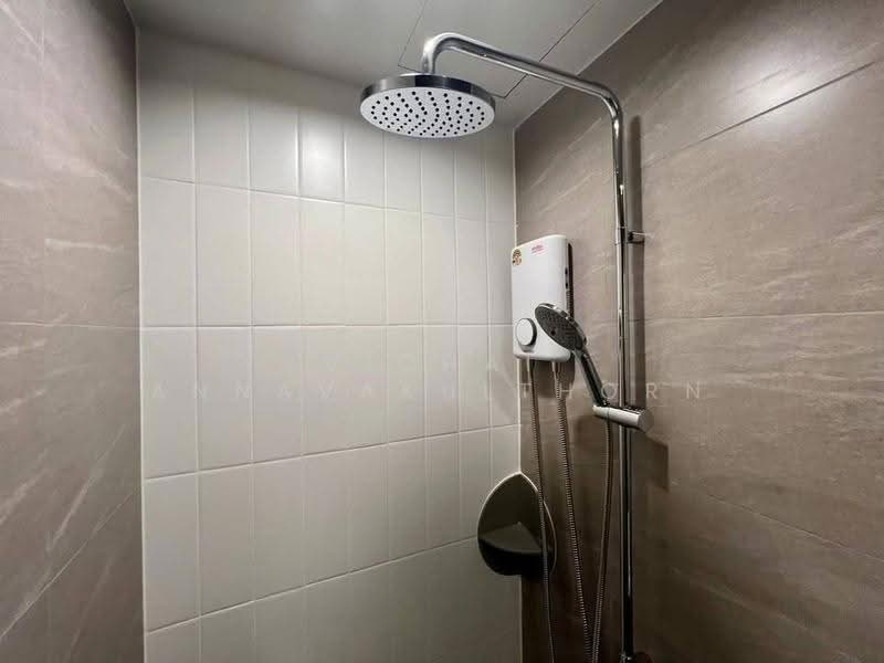 Reference Sathorn-Wongwianyai, Bangkok, Krung Thonburi 2 Alley, Bang Lam Phu Lang, Khlong San, Bangkok, 1 Bedroom, 32 sqm, Condo For Rent, by Vichai Annavakulthorn, 500582115 - DDproperty.com