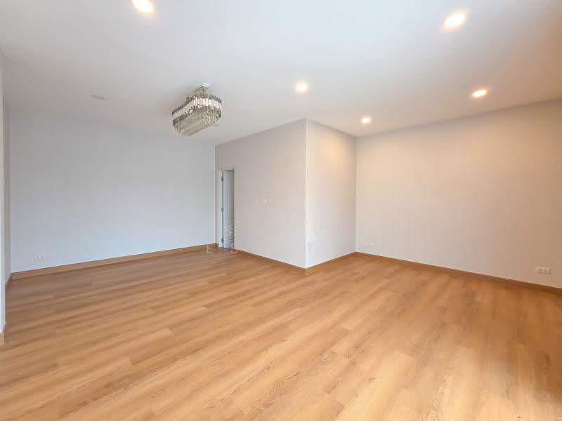 Centro Ratchapruek-Suan Phak, nonthaburi, Bangkruai Jongtanom, Bang Kruai, Nonthaburi, 4 Bedrooms, 200 sqm, Single Detached House For Sale, by Haus Living Estate, 500582180 - DDproperty.com
