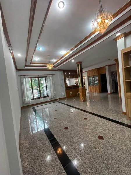 Chaiyapruek Ramintra-Watcharapol, bangkok, 100 Sukhaphiban 5 Road, O-Ngoen, Sai Mai, Bangkok, 3 Bedrooms, 250 sqm, Single Detached House For Rent, by Pattaporn Yongsungnone, 500582210 - DDproperty.com