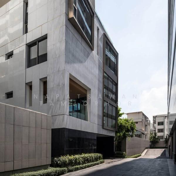 Saladaeng One, Bangkok, Sala Daeng 1 Alley, Silom, Bang Rak, Bangkok, 1 Bedroom, 56 sqm, Condo For Rent, by Napatsawan Tamjorhor, 500582273 - DDproperty.com