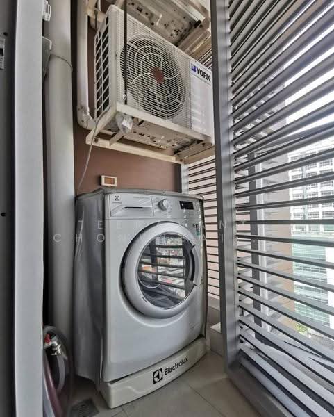 The Lofts Ekkamai, bangkok, 1415 Sukhumvit Road, Phra Kanong Nua, Watthana, Bangkok, 1 Bedroom, 35 sqm, Condo For Rent, by Teeranant Chonwisaikajon, 500582313 - DDproperty.com