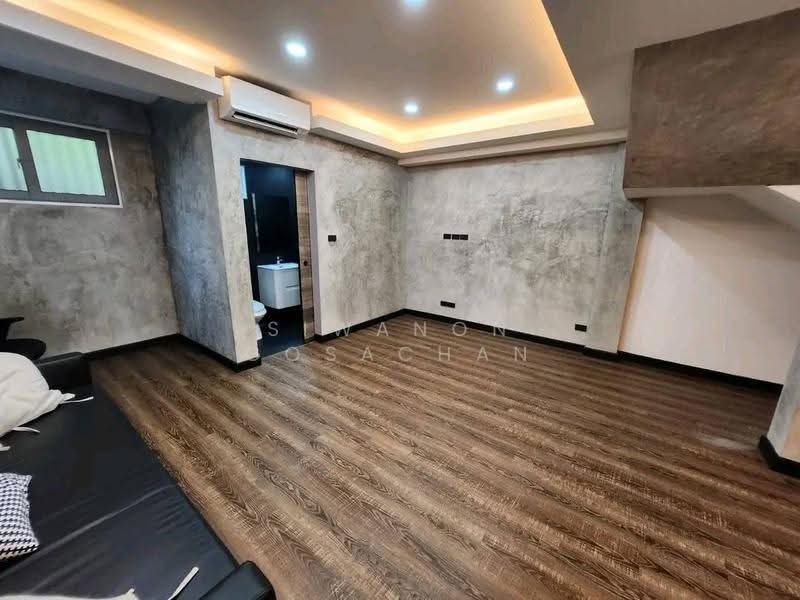 undefined, chon-buri, Nong Pru, Bang Lamung (Pattaya), Chon Buri (Pattaya), 3 Bedrooms, 260 sqm, Townhouse For Sale, by Siwanon Gosachan, 500582320 - DDproperty.com