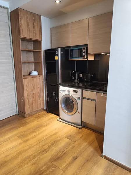 Park Origin Phrom Phong (Park 24), Bangkok, 68 Soi Sukhumvit 24, Khong Tan, Khlong Toei, Bangkok, Studio, 30 sqm, Condo For Rent, by Teeranant Chonwisaikajon, 500582356 - DDproperty.com
