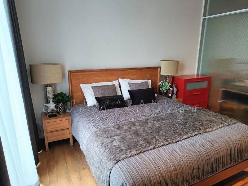 Park Origin Phrom Phong (Park 24), Bangkok, 68 Soi Sukhumvit 24, Khong Tan, Khlong Toei, Bangkok, Studio, 30 sqm, Condo For Rent, by Teeranant Chonwisaikajon, 500582356 - DDproperty.com