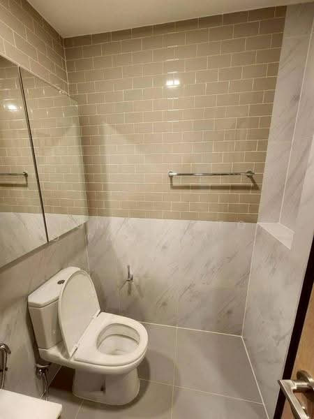 XT Phayathai, Bangkok, Phaya Thai Road, Thanon Phaya Thai, Ratchathewi, Bangkok, 1 Bedroom, 42 sqm, Condo For Rent, by Tongchompoo Pattanachaiwongkoon, 500582360 - DDproperty.com