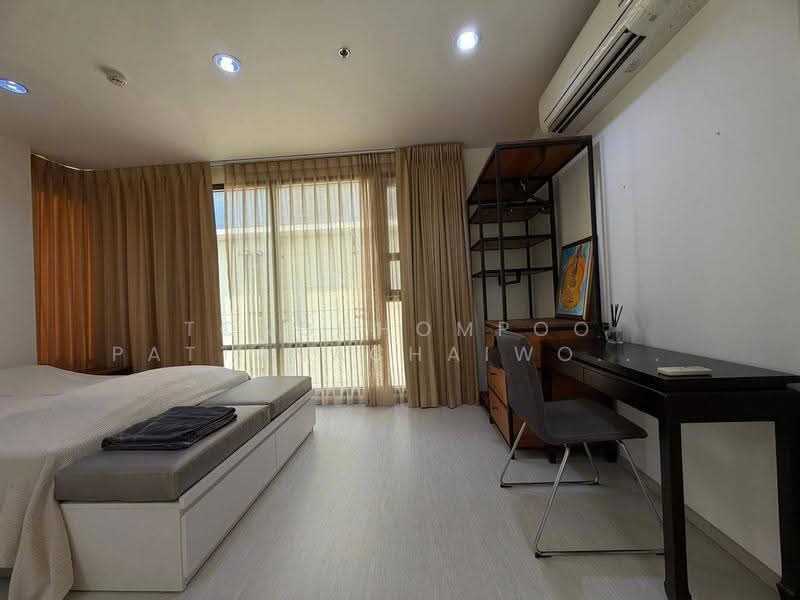 Rhythm Sukhumvit 42, Bangkok, Soi Sukhumvit 42, Sukhumvit Road, Phra Kanong, Khlong Toei, Bangkok, 1 Bedroom, 45 sqm, Condo For Rent, by Tongchompoo Pattanachaiwongkoon, 500582424 - DDproperty.com