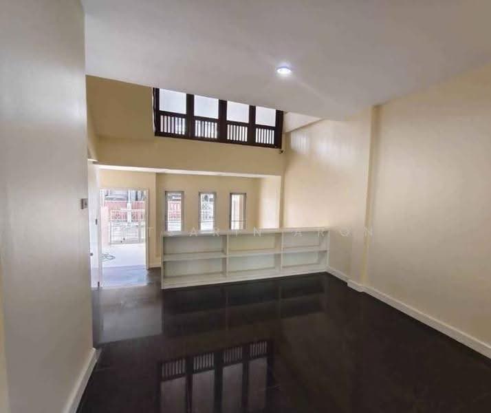 undefined, bangkok, Wang Thonglang, Bangkok, 4 Bedrooms, 325 sqm, Single Detached House For Sale, by Getsarin Aron, 500582431 - DDproperty.com