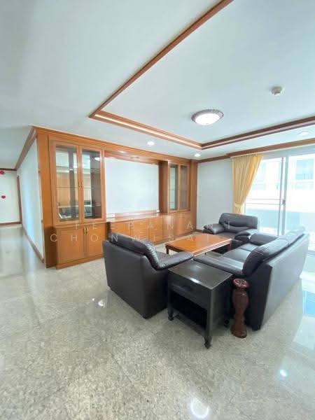 SCC Residence, Bangkok, 42/3 Soi Sukhumvit 31, Khlong Tan Nua, Watthana, Bangkok, 3 Bedrooms, 240 sqm, Apartment For Rent, by Teeranant Chonwisaikajon, 500582435 - DDproperty.com