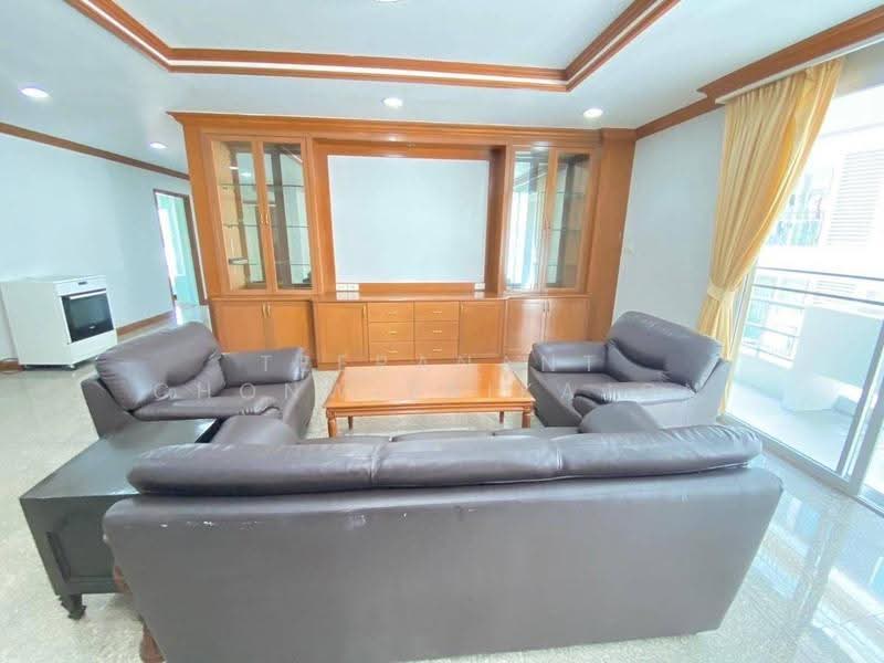 SCC Residence, Bangkok, 42/3 Soi Sukhumvit 31, Khlong Tan Nua, Watthana, Bangkok, 3 Bedrooms, 240 sqm, Apartment For Rent, by Teeranant Chonwisaikajon, 500582435 - DDproperty.com