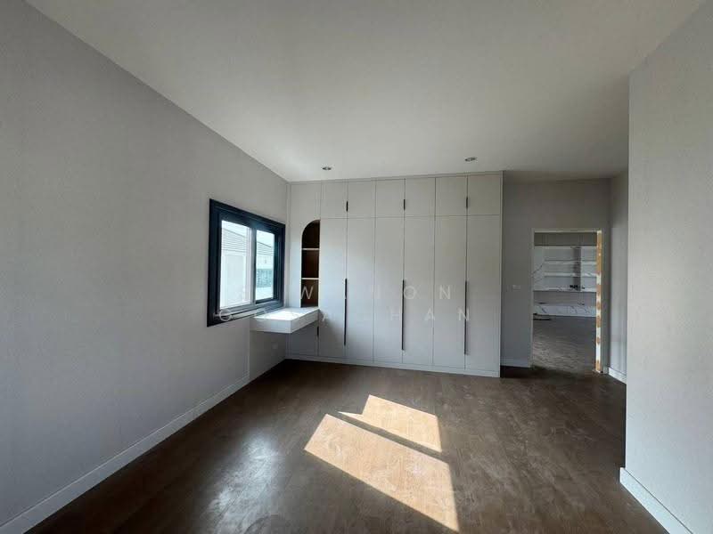 Supalai Parkville Pattaya-Sukhumvit, chon-buri, Toongklom-Talman Rd, Nong Pru, Bang Lamung (Pattaya), Chon Buri (Pattaya), 4 Bedrooms, 330 sqm, Single Detached House For Sale, by Siwanon Gosachan, 500582441 - DDproperty.com