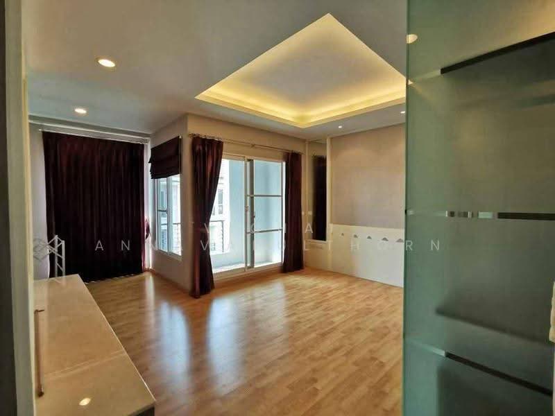 Baan Klang Muang S-Sense Rama 9-Ladprao, bangkok, Soi Ladprao 84, Ladprao Road, Wang Thonglang, Bangkok, 3 Bedrooms, 160 sqm, Townhouse For Rent, by Vichai Annavakulthorn, 500582476 - DDproperty.com