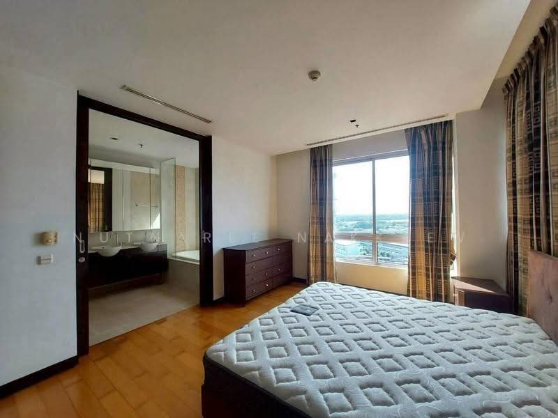 The Lofts Yennakart, bangkok, 366 ์Soi Nang Linchi Yenakat Road, Chong Nonsi, Yan Nawa, Bangkok, 3 Bedrooms, 127 sqm, Condo For Sale, by Nutnaree Nakkaew, 500582493 - DDproperty.com