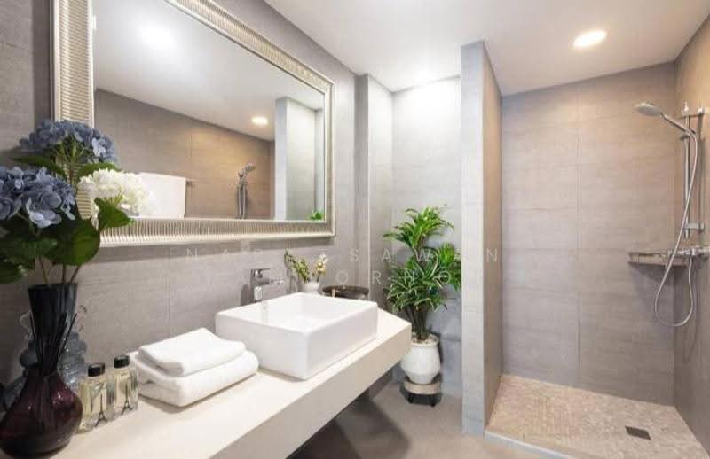 Sukhumvit Suite : สุขุมวิท สวีท, กรุงเทพ, 19 ซอยสุขุมวิท 13, คลองเตยเหนือ, วัฒนา, กรุงเทพ, 200 ตร.ม., คอนโด ให้เช่า, โดย Napatsawan Tamjorhor, 500582513 - DDproperty.com