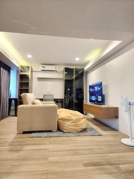 Srivara Mansion 2, Bangkok, Din Daeng, Bangkok, 2 Bedrooms, 58 sqm, Condo For Rent, by Pattaporn Yongsungnone, 500582514 - DDproperty.com