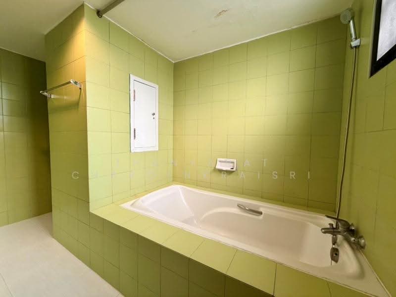 Baan Chan Condominium, Bangkok, Soi Thonglor 20, Thonglor Road, Khlong Tan Nua, Watthana, Bangkok, 2 Bedrooms, 62 sqm, Condo For Rent, by Thanyarat Charoenkraisri, 500582568 - DDproperty.com