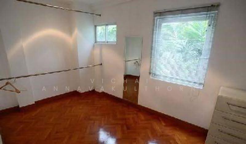 Navin Mansion, Bangkok, Chong Nonsi, Yan Nawa, Bangkok, 2 Bedrooms, 180 sqm, Apartment For Rent, by Vichai Annavakulthorn, 500582591 - DDproperty.com