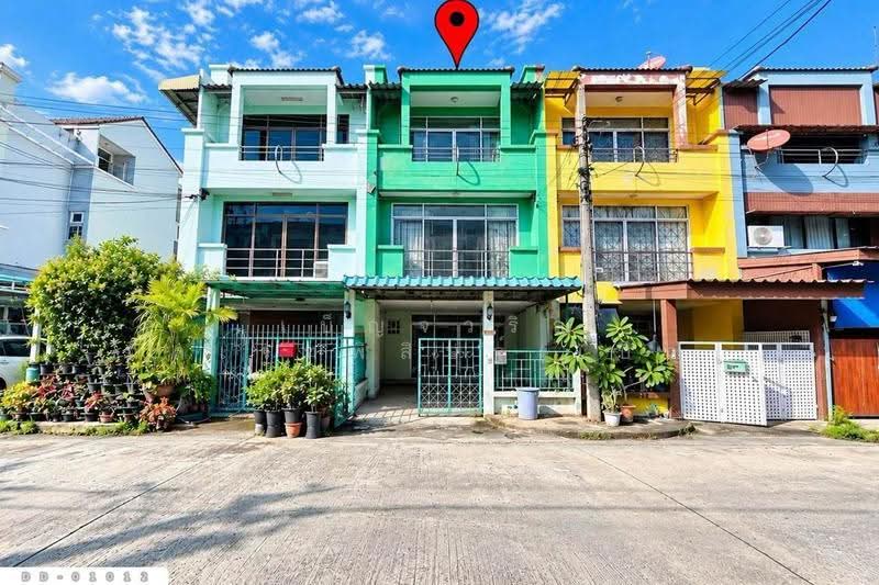 Rattanawalai Townhome Don Mueang DD-01012, bangkok, Don Mueang, Bangkok, 4 Bedrooms, 182 sqm, Townhouse For Sale, by Benchawarin Pakkawetppisit, 500582595 - DDproperty.com