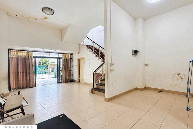 Rattanawalai Townhome Don Mueang DD-01012, bangkok, Don Mueang, Bangkok, 4 Bedrooms, 182 sqm, Townhouse For Sale, by Benchawarin Pakkawetppisit, 500582595 - DDproperty.com