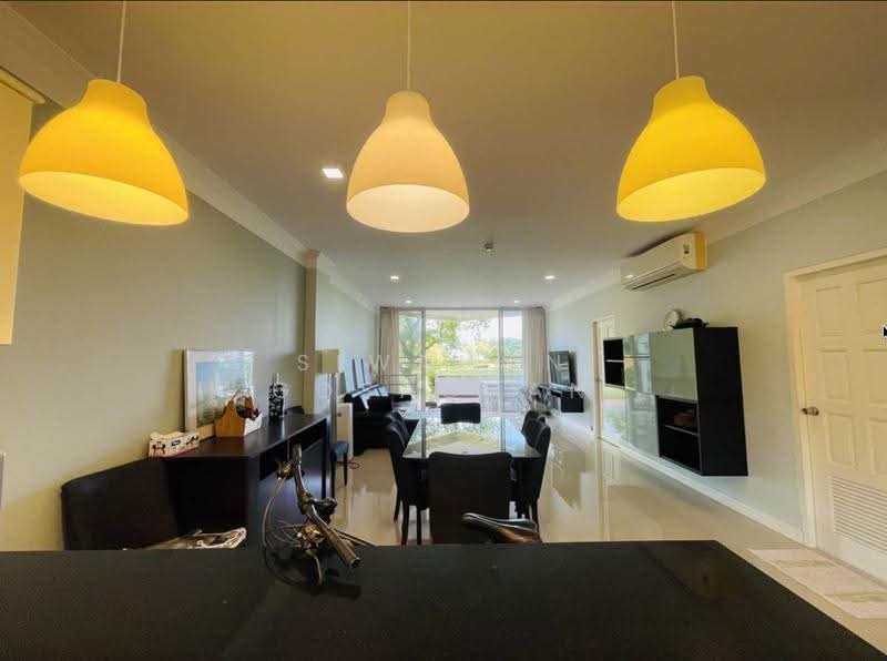 Bay View Resort, Chon Buri (Pattaya), Laem Chabang, Bang Lamung, Bang Lamung (Pattaya), Chon Buri (Pattaya), 2 Bedrooms, 202 sqm, Condo For Sale, by Siwanon Gosachan, 500582631 - DDproperty.com