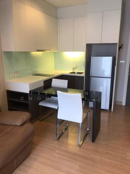 Urbano Absolute Sathon-Taksin, bangkok, 345 Charoen Nakhon 14/2 Alley, Khlong Ton Sai, Khlong San, Bangkok, 1 Bedroom, 38 sqm, Condo For Sale, by Teeranant Chonwisaikajon, 500582636 - DDproperty.com