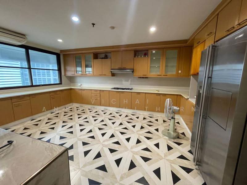 Fairview Tower, Bangkok, 40 Soi Sukhumvit 18, Khlong Toei, Bangkok, 5 Bedrooms, 650 sqm, Condo For Rent, by Vichai  Annavakulthorn, 500582642 - DDproperty.com