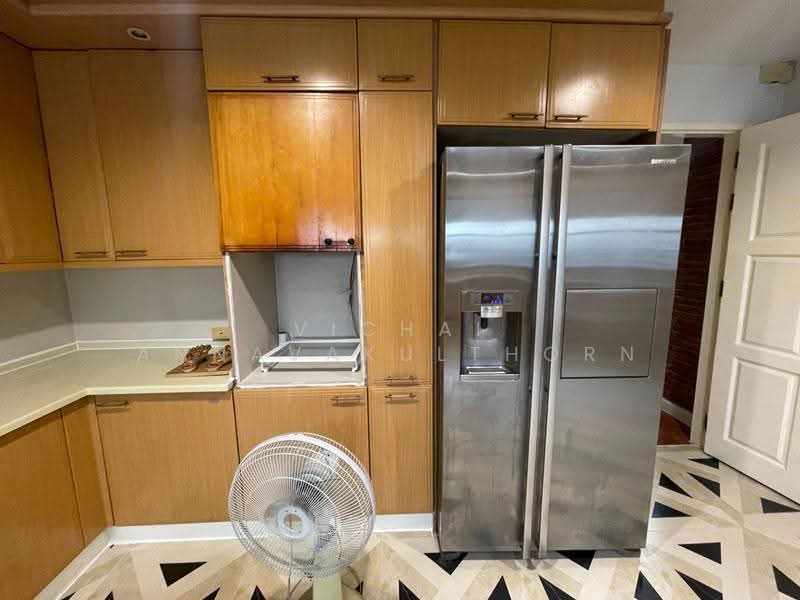 Fairview Tower, Bangkok, 40 Soi Sukhumvit 18, Khlong Toei, Bangkok, 5 Bedrooms, 650 sqm, Condo For Rent, by Vichai  Annavakulthorn, 500582642 - DDproperty.com