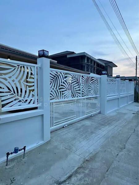 2-BR House, Chon Buri (Pattaya), Mhueng, Muang Chon Buri, Chon Buri (Pattaya), 2 Bedrooms, 141 sqm, Single Detached House For Sale, by Siwanon Gosachan, 500582660 - DDproperty.com