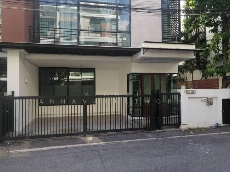 undefined, Bangkok, Wang Thonglang, Bangkok, 3 Bedrooms, 400 sqm, Townhouse For Rent, by Vichai Annavakulthorn, 500582677 - DDproperty.com
