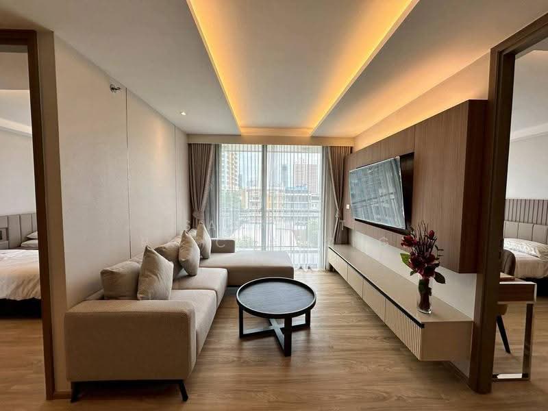 39 Suites, Bangkok, Sukhumvit 39, Khlong Tan Nua, Watthana, Bangkok, 2 Bedrooms, 110 sqm, Condo For Rent, by Sarawut Ratchawong, 500582755 - DDproperty.com