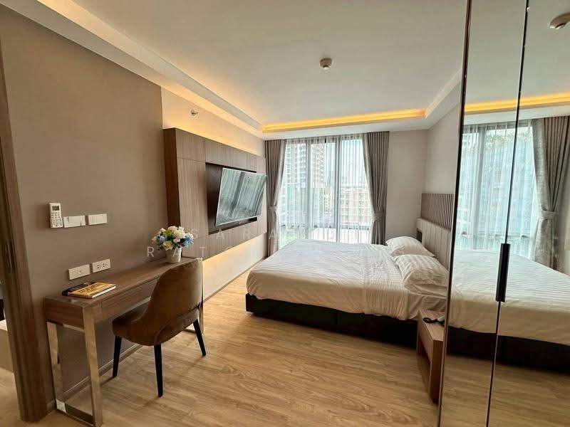 39 Suites, Bangkok, Sukhumvit 39, Khlong Tan Nua, Watthana, Bangkok, 2 Bedrooms, 110 sqm, Condo For Rent, by Sarawut Ratchawong, 500582755 - DDproperty.com