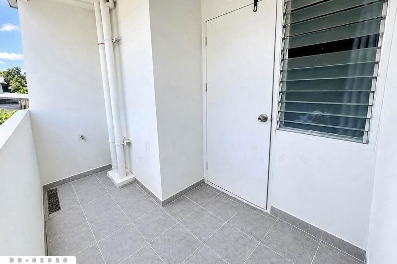 Baan Ua-Athorn Sema Fa Khram, Pathum Thani, Khu Khot, Lam Luk Ka, Pathum Thani, 1 Bedroom, 32 sqm, Condo For Sale, by Benchawarin Pakkawetppisit, 500582759 - DDproperty.com