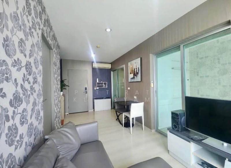 Life Ratchadapisek, Bangkok, 279 Ratchadapisaek Road, Huai Khwang, Bangkok, 2 Bedrooms, 47 sqm, Condo For Rent, by Puttirat Kleebyam, 500582808 - DDproperty.com