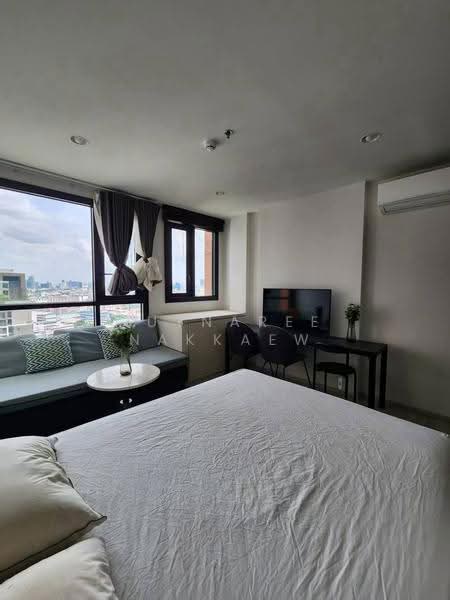 XT Huaikhwang, Bangkok, 244 Ratchadaphisek Road, Huai Khwang, Bangkok, 1 Bedroom, 29 sqm, Condo For Rent, by Nutnaree Nakkaew, 500582814 - DDproperty.com
