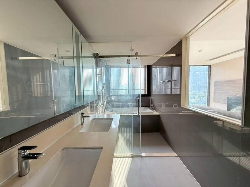 Urbitia Thonglor, Bangkok, 19 Soi Sukhumvit 36 Thonglor Road, Phra Kanong, Khlong Toei, Bangkok, 2 Bedrooms, 65 sqm, Condo For Rent, by Getsarin Aron, 500582825 - DDproperty.com