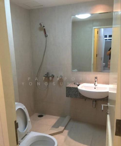 The Clover Thonglor Residence, bangkok, Soi Sukhumvit 55, Khlong Tan Nua, Watthana, Bangkok, 2 Bedrooms, 70 sqm, Condo For Rent, by Pattaporn Yongsungnone, 500582905 - DDproperty.com