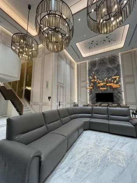 The Esse at Singha Complex, Bangkok, 1788 New Petchaburi Rd, Khlongtoei Nua, Watthana, Bangkok, 3 Bedrooms, 245 sqm, Condo For Rent, by Vichai Annavakulthorn, 500582990 - DDproperty.com
