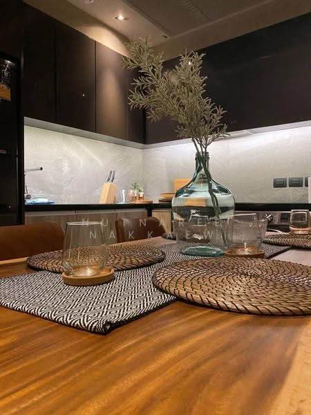 The Lofts Asoke, bangkok, Sukhumvit 21 Road, Khlongtoei Nua, Watthana, Bangkok, 2 Bedrooms, 75 sqm, Condo For Rent, by Nutnaree Nakkaew, 500582998 - DDproperty.com