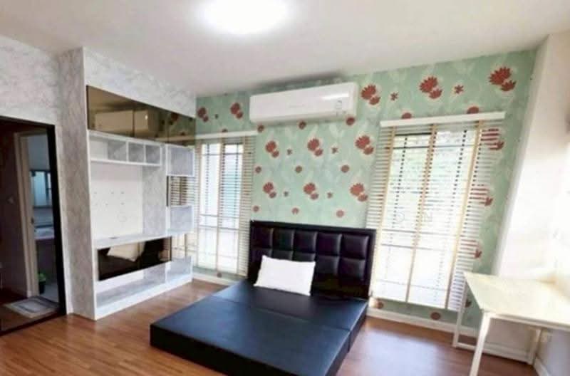 Mantana Lake Watcharapol, bangkok, Sukhaphiban 5 Road, O-Ngoen, Sai Mai, Bangkok, 6 Bedrooms, 300 sqm, Single Detached House For Sale, by Getsarin Aron, 500583021 - DDproperty.com